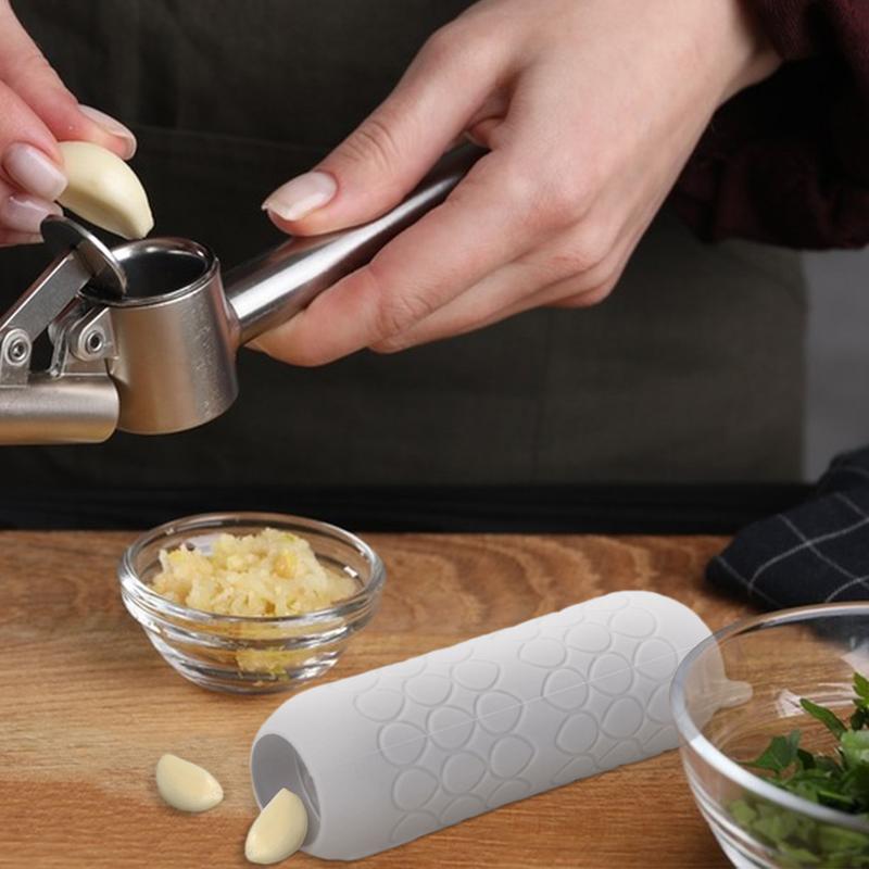 أنبوب مقشرة الثوم سيليكون سريع - مراجعة Kitchen Gadgets Garlic وسعره