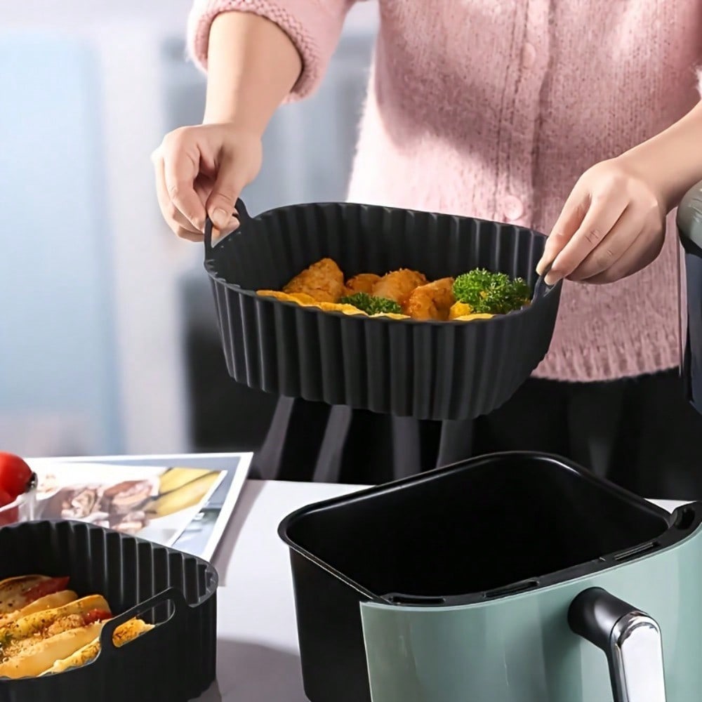 قطعة واحدة من بطانة السيليكون  - مراجعة Kitchen Gadgets Plus وسعره