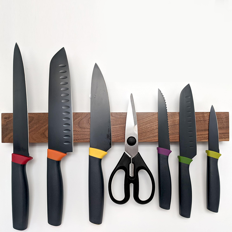 جدار جبل الخشب حامل السكاكين ا - مراجعة Magnetic Knife Strip وسعره