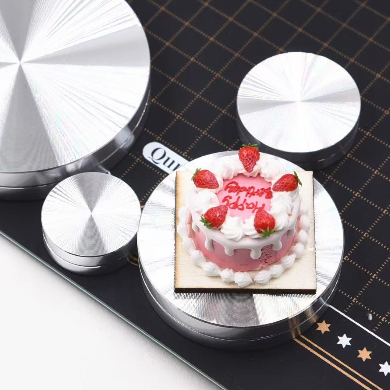 قرص دوار مصغر من الألومنيوم لل - مراجعة Cake Decorating Turntable وسعره