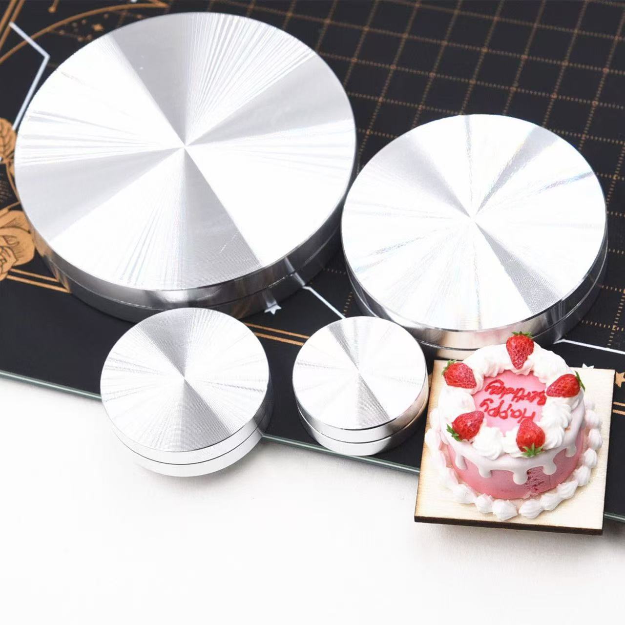 قرص دوار مصغر من الألومنيوم لل - مراجعة Cake Decorating Turntable وسعره