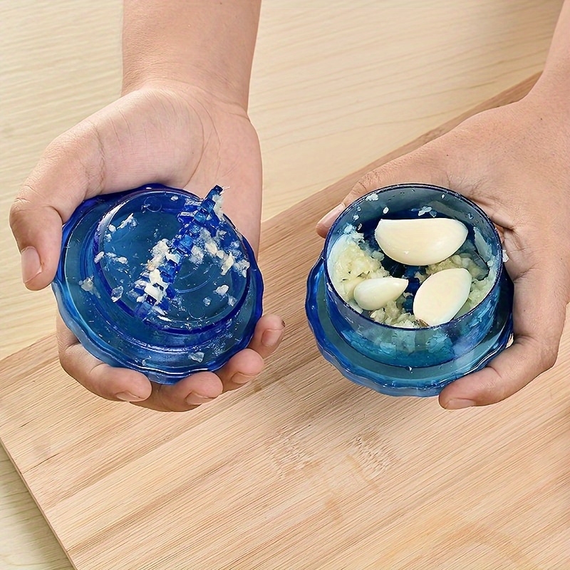 مفرمة ثوم يدوية متعددة الوظائف - مراجعة Kitchen Gadgets Garlic وسعره
